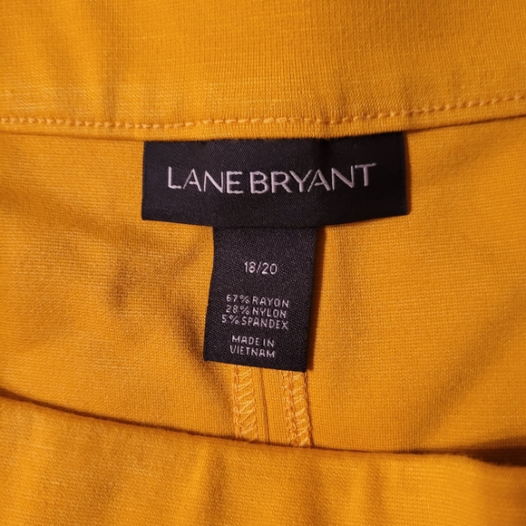 Skirt - Picture 2 of 2